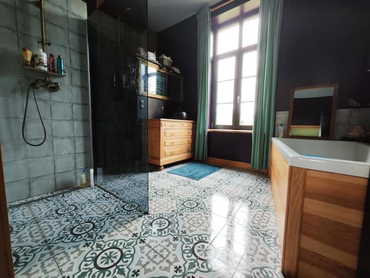 Verchin Chambre Spacieuse Avec Vue Sur Clocher 아파트 외부 사진